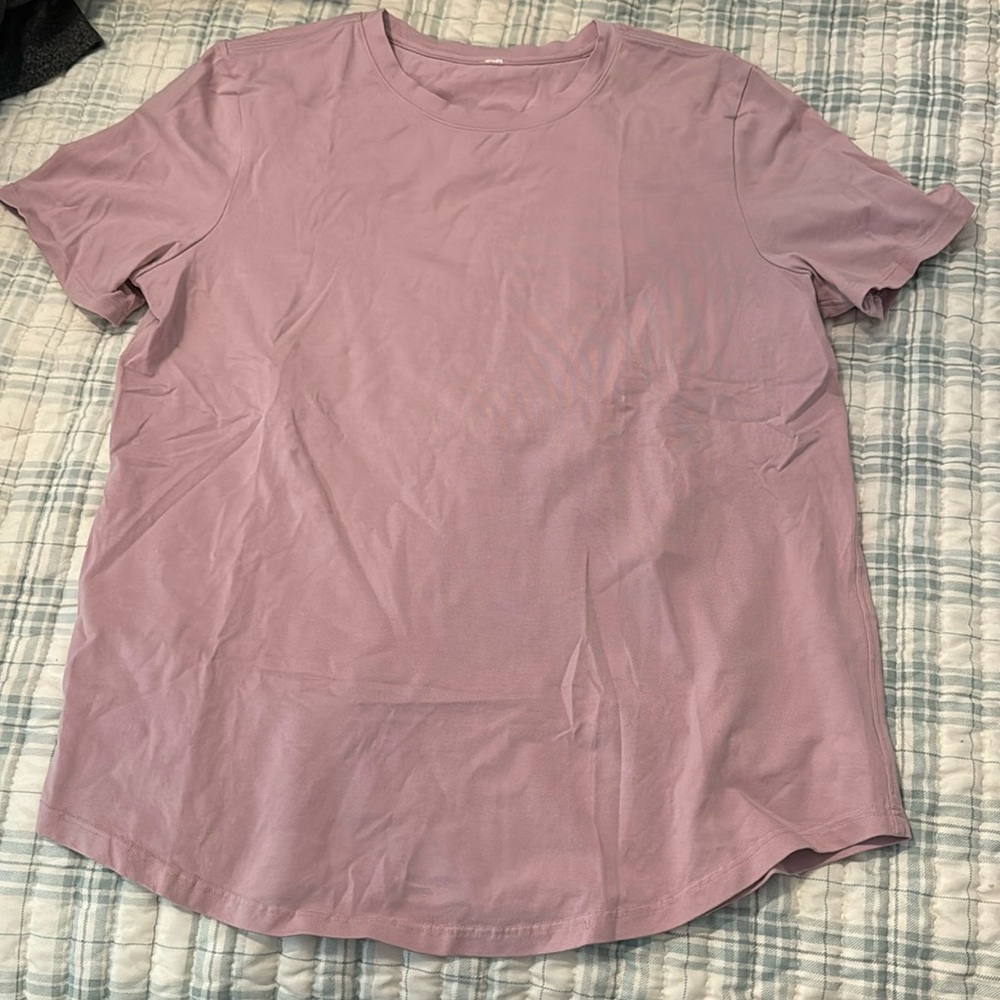 Lululemon pink tee shirt size 6/8